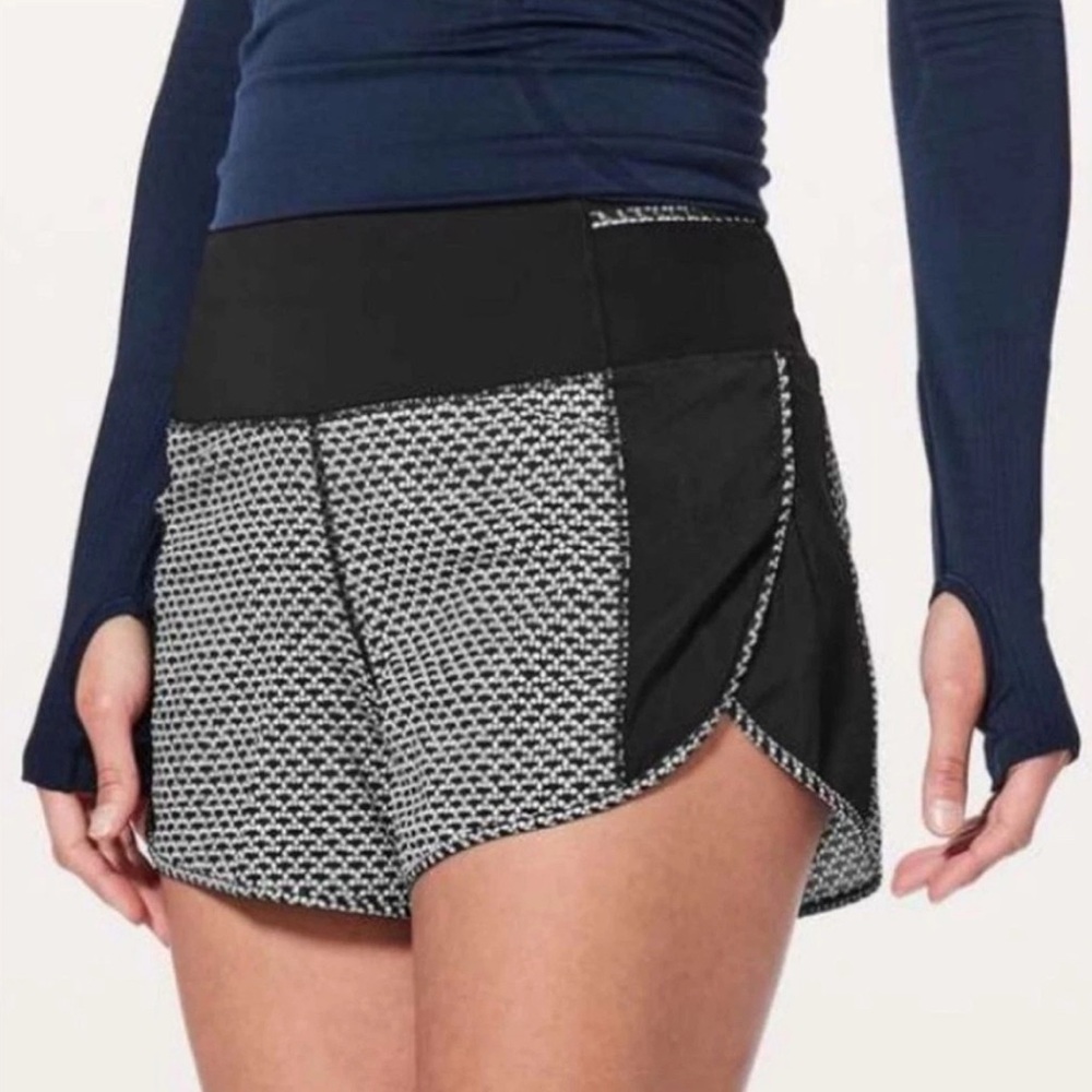 Lululemon Real Quick Short - Monochromatic Black